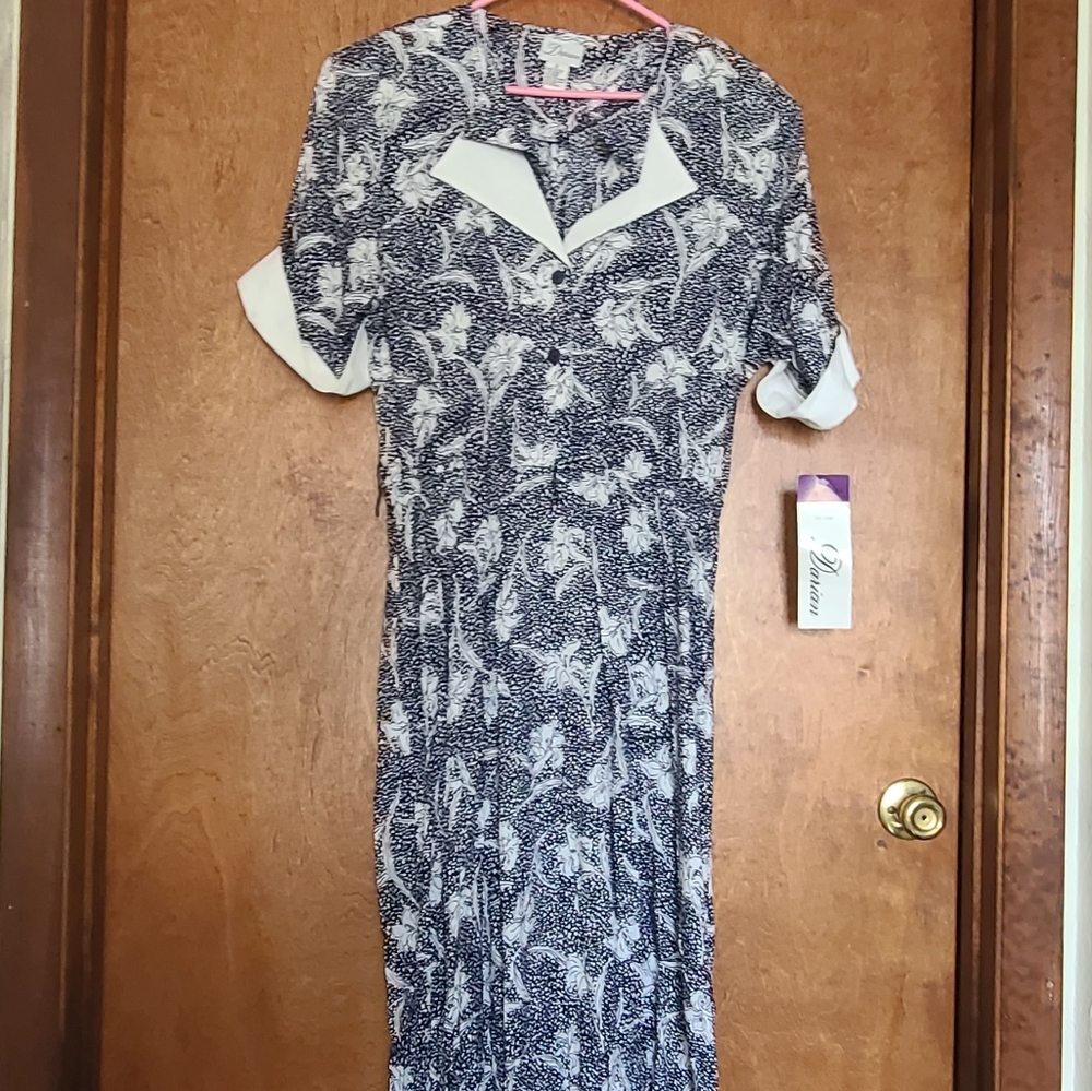 Vintage Darian dress size 18